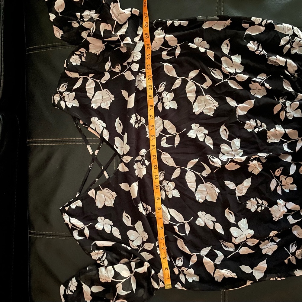 Torrid Floral Double layered Chiffon blouse - Picture 11 of 12